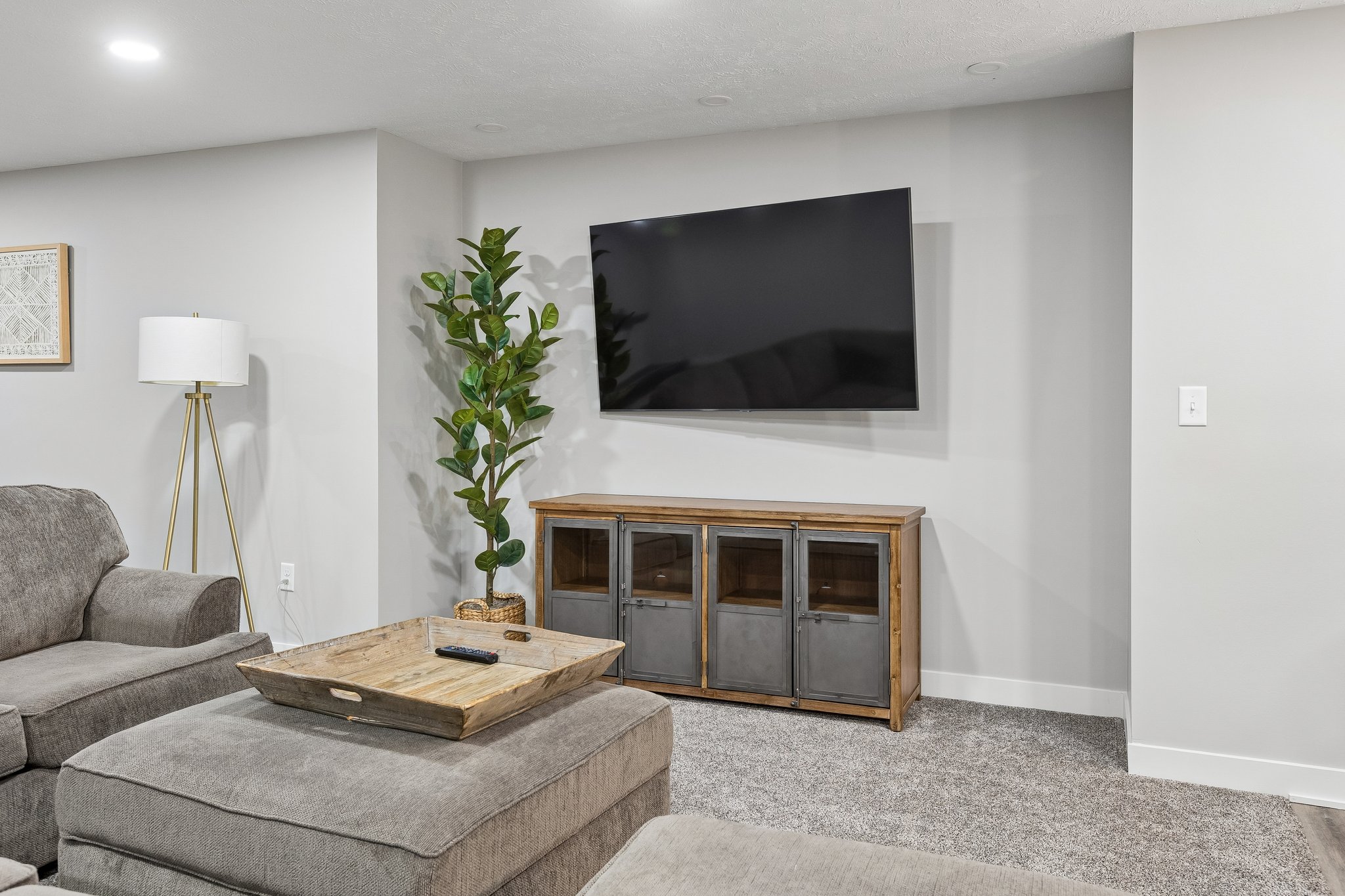2513 N 186th St_033.jpg