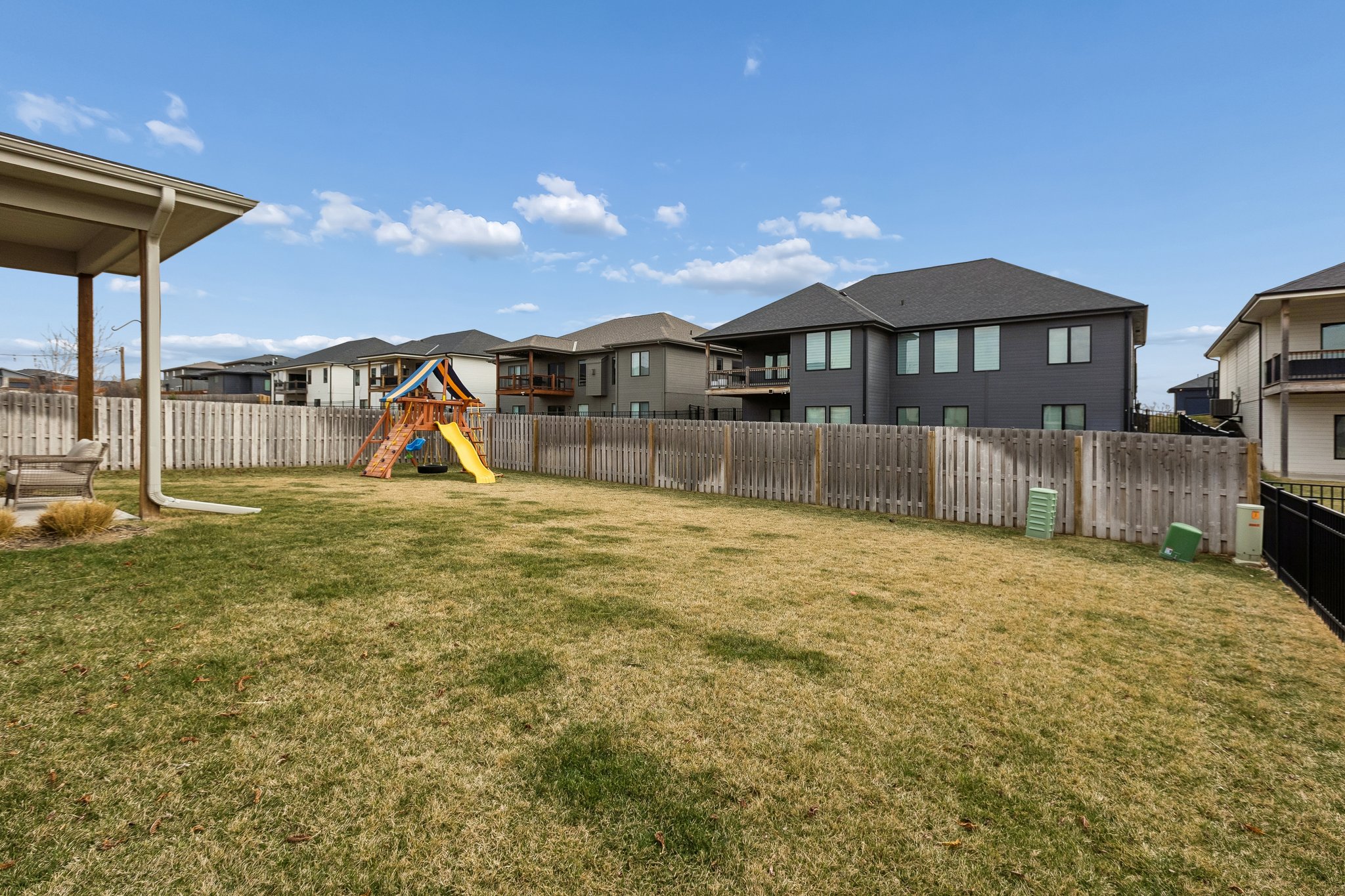 2513 N 186th St_043.jpg
