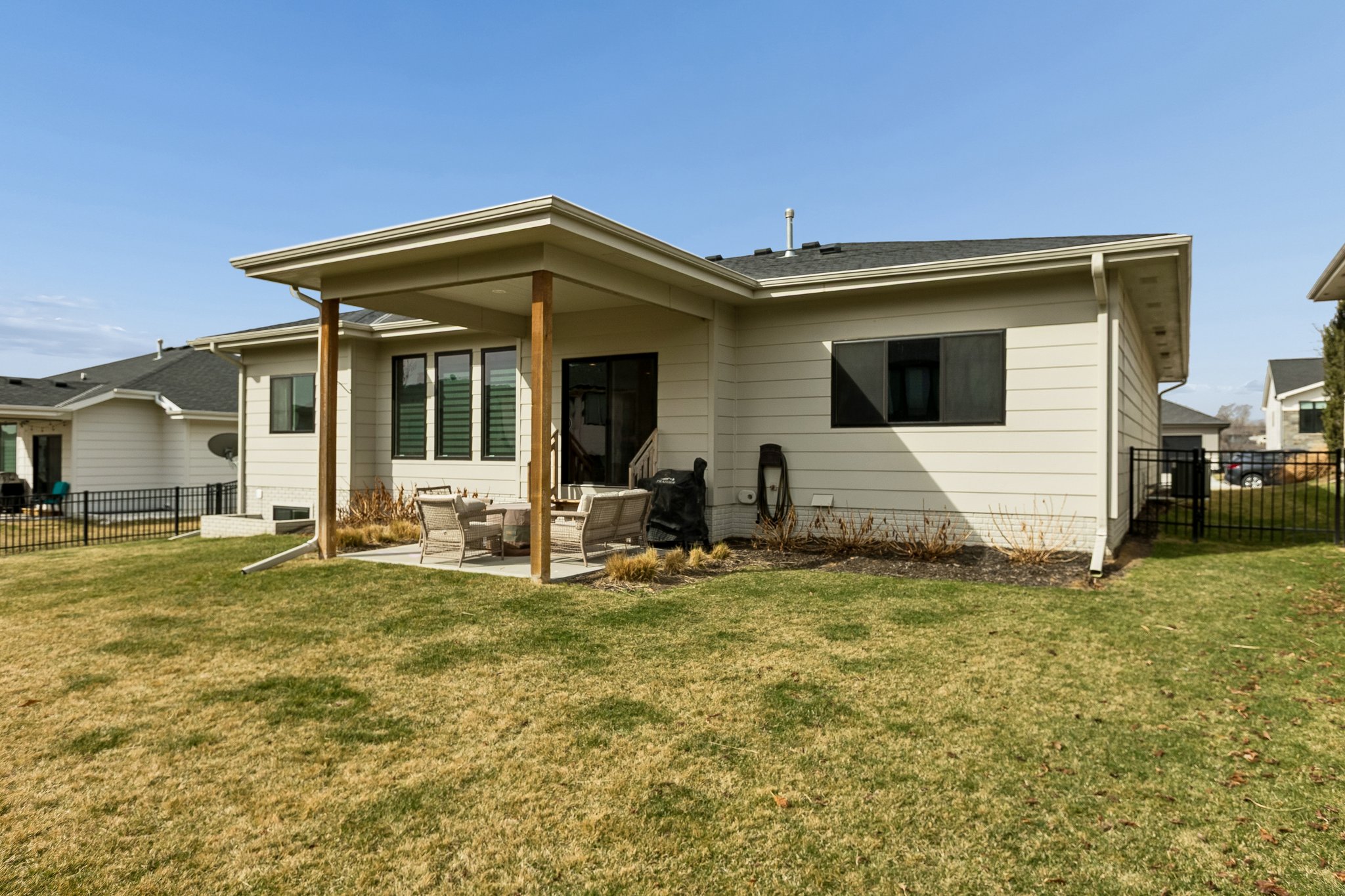 2513 N 186th St_046.jpg