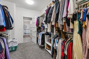 2513 N 186th St_022.jpg