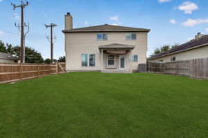  Photo 40