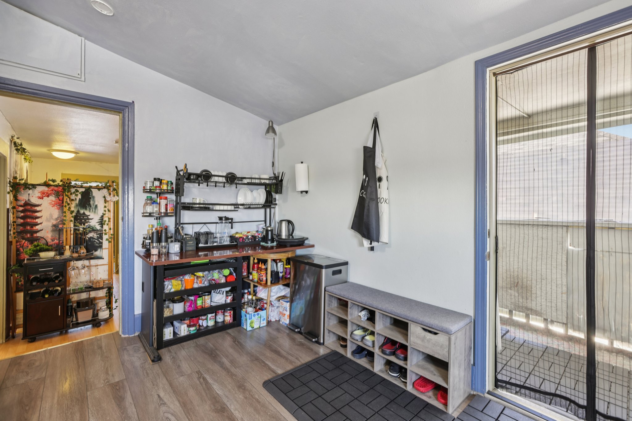 21 AVE-S2802-033.jpg