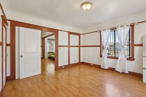 21 AVE-S2802-012.jpg