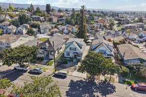 21 AVE-S2802-051.jpg