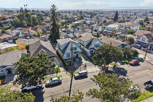 21 AVE-S2802-052.jpg