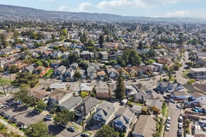 21 AVE-S2802-056.jpg