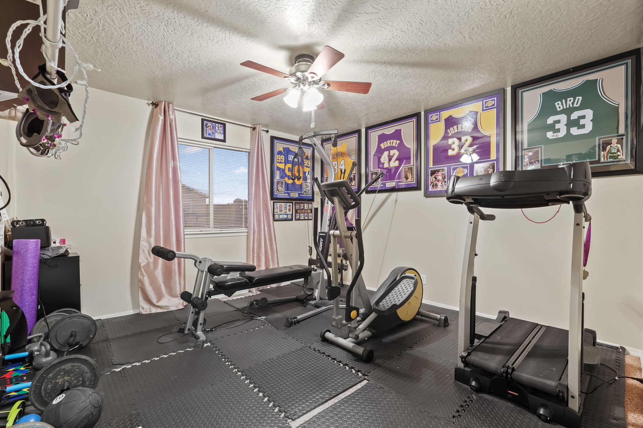 Guest Bedroom 4