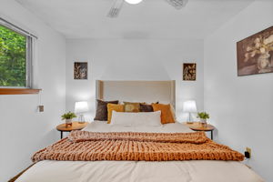  Photo 49