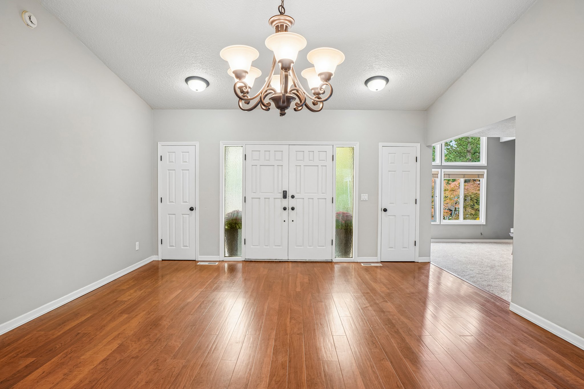 NE 157th St-S1510-010.jpg