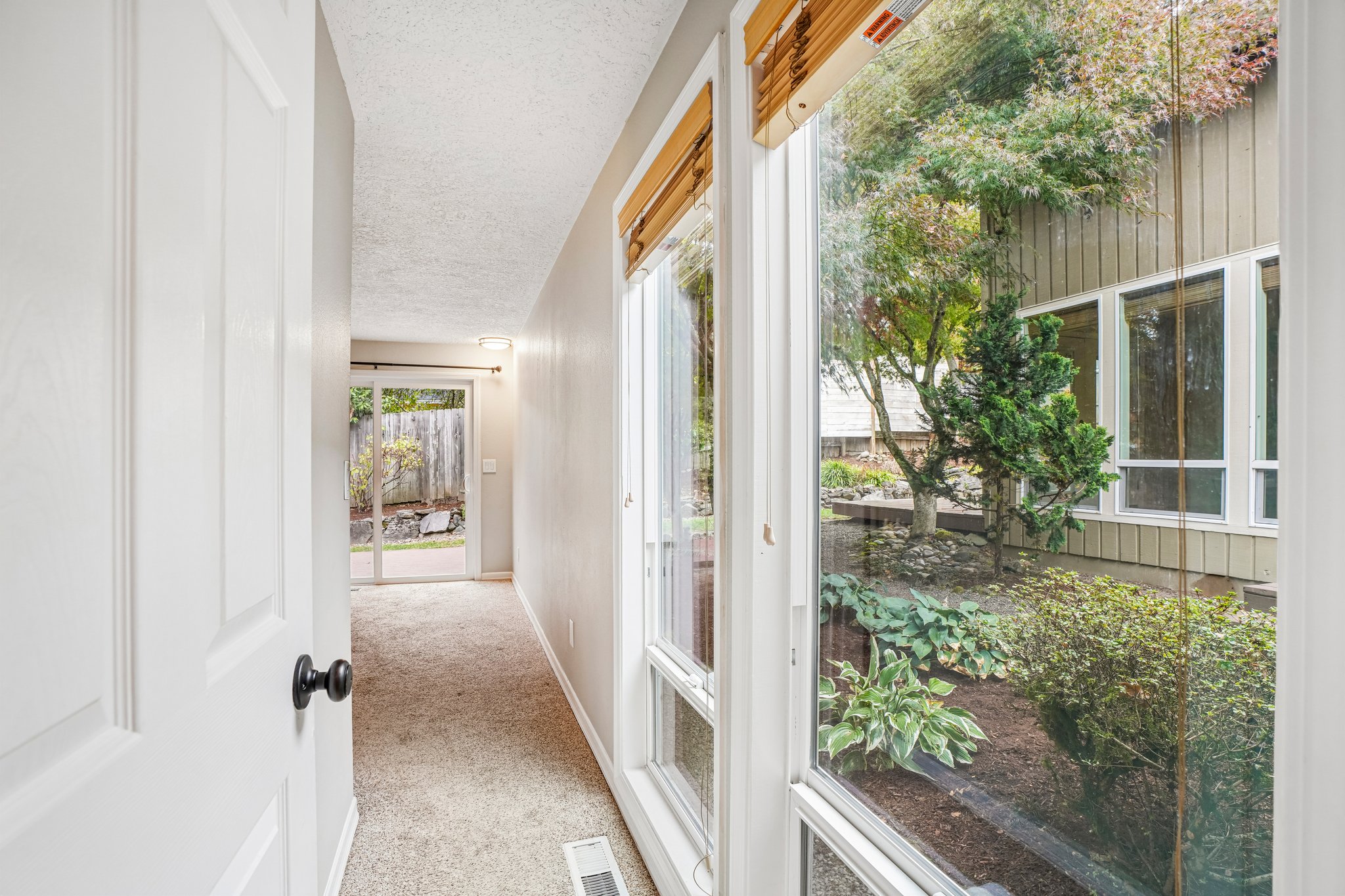 NE 157th St-S1510-025.jpg