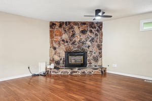 NE 157th St-S1510-013.jpg