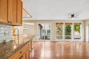 NE 157th St-S1510-017.jpg