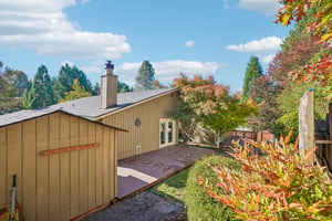 NE 157th St-S1510-065.jpg
