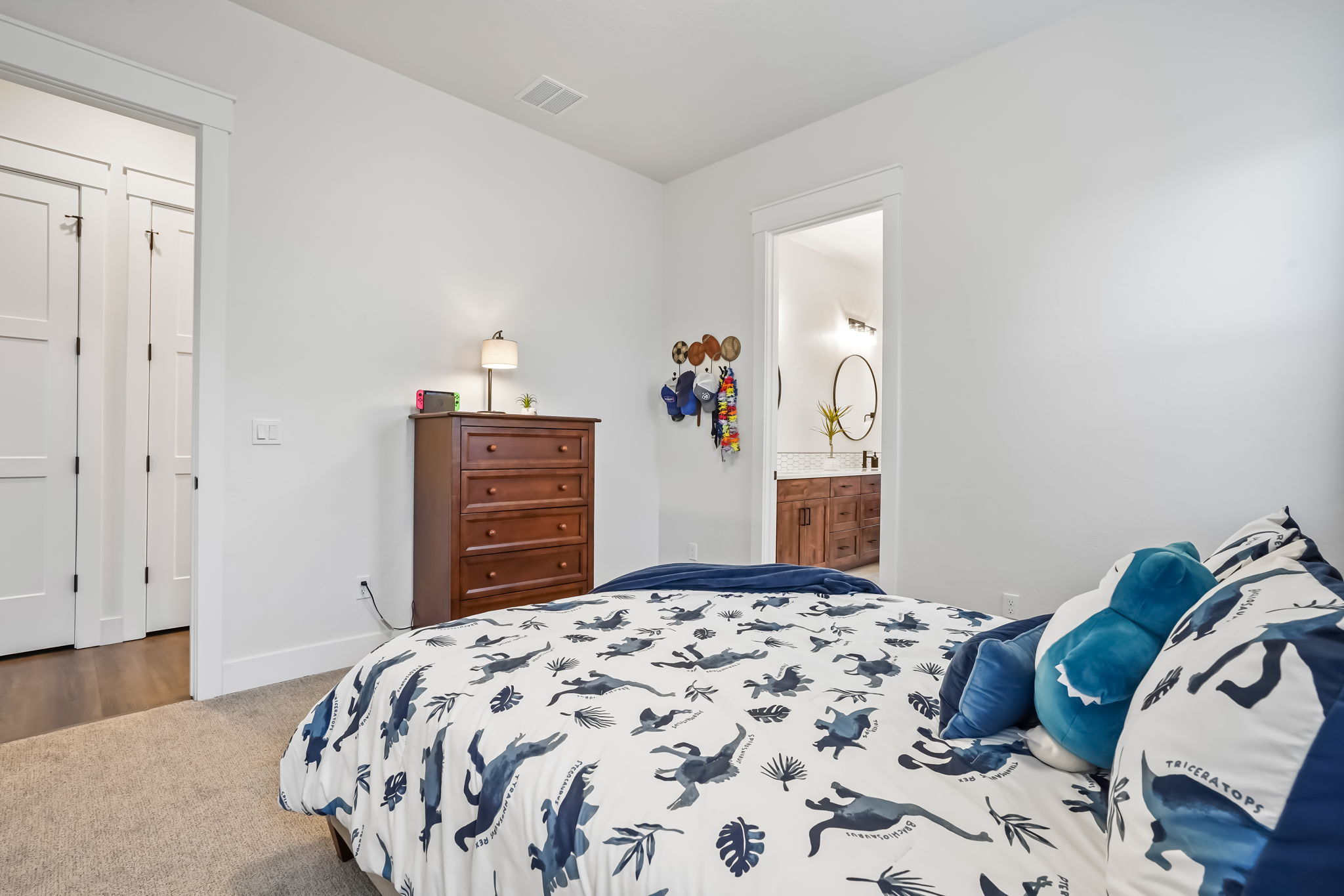 Guest Bedroom 2