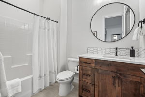 Guest Bath 2