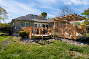  Photo 44