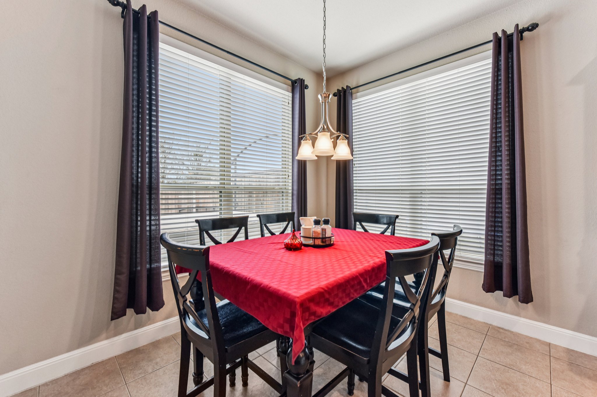 Windy Vane Dr-S2301-011.jpg