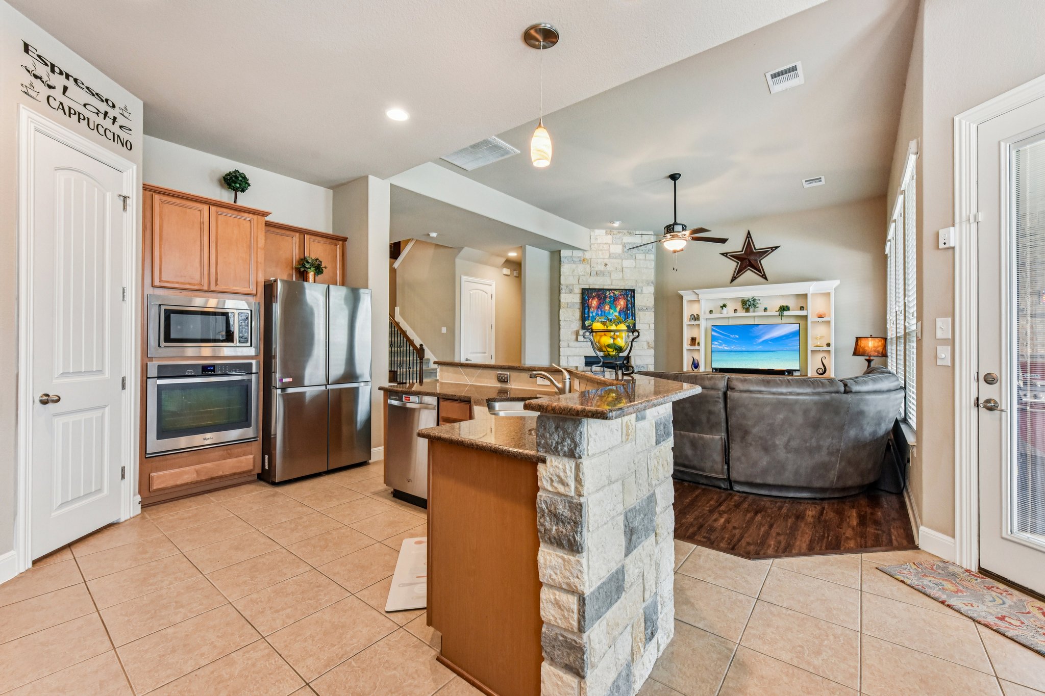 Windy Vane Dr-S2301-013.jpg