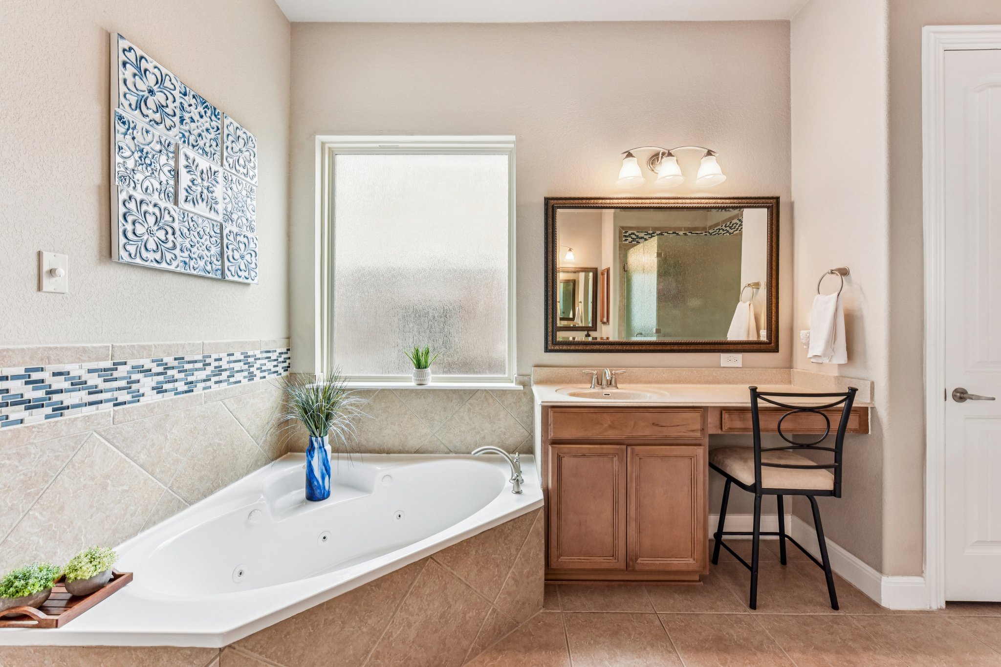 Windy Vane Dr-S2301-031.jpg