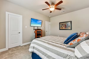 Windy Vane Dr-S2301-035.jpg