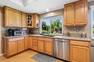Aranda Dr-S1805-019.jpg