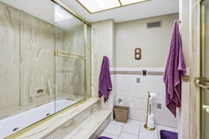 Aranda Dr-S1805-032.jpg