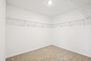 Broadwing St-S1401-031.jpg