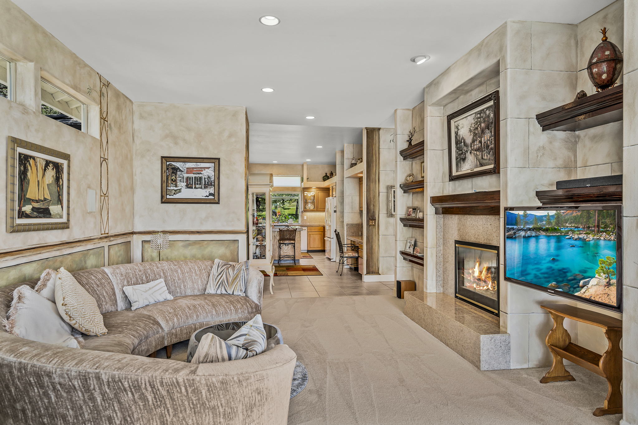  Photo 12