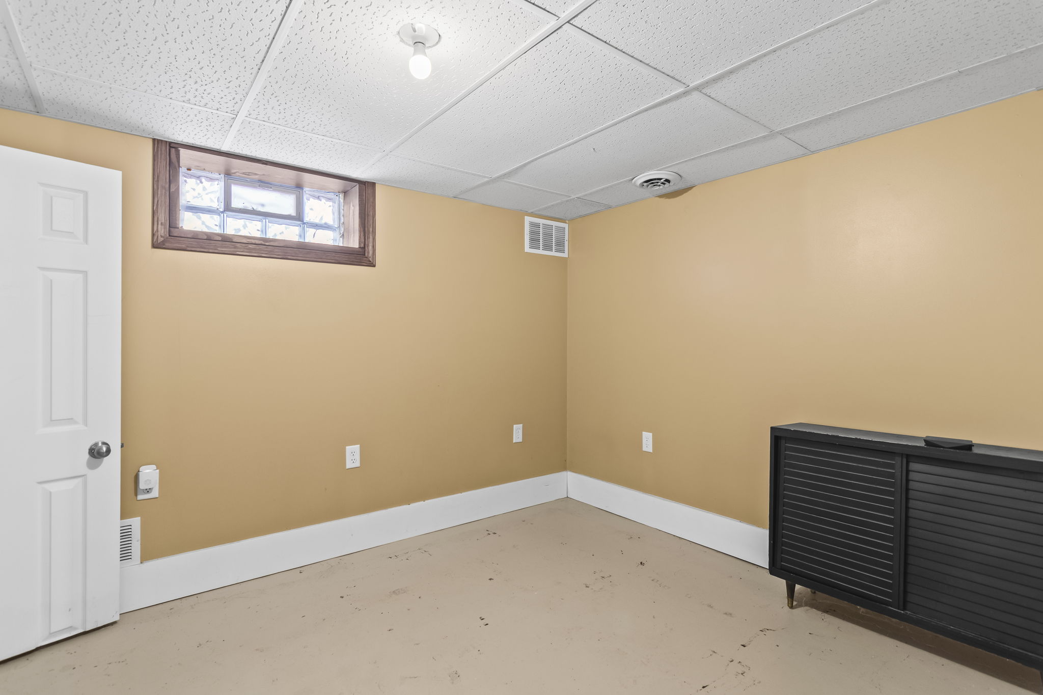 Bedroom/Office