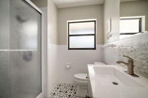  Photo 31