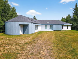  Photo 0