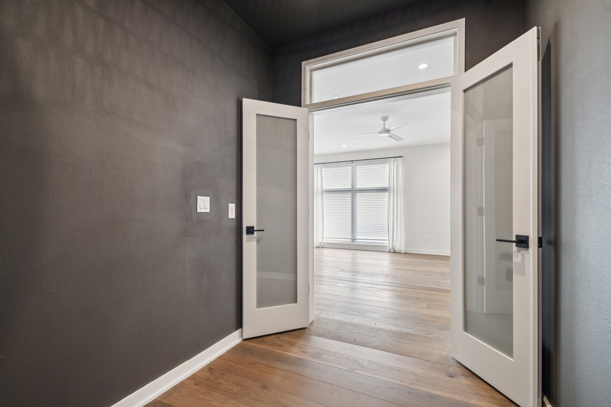 Watkins Way-S0404-021.jpg