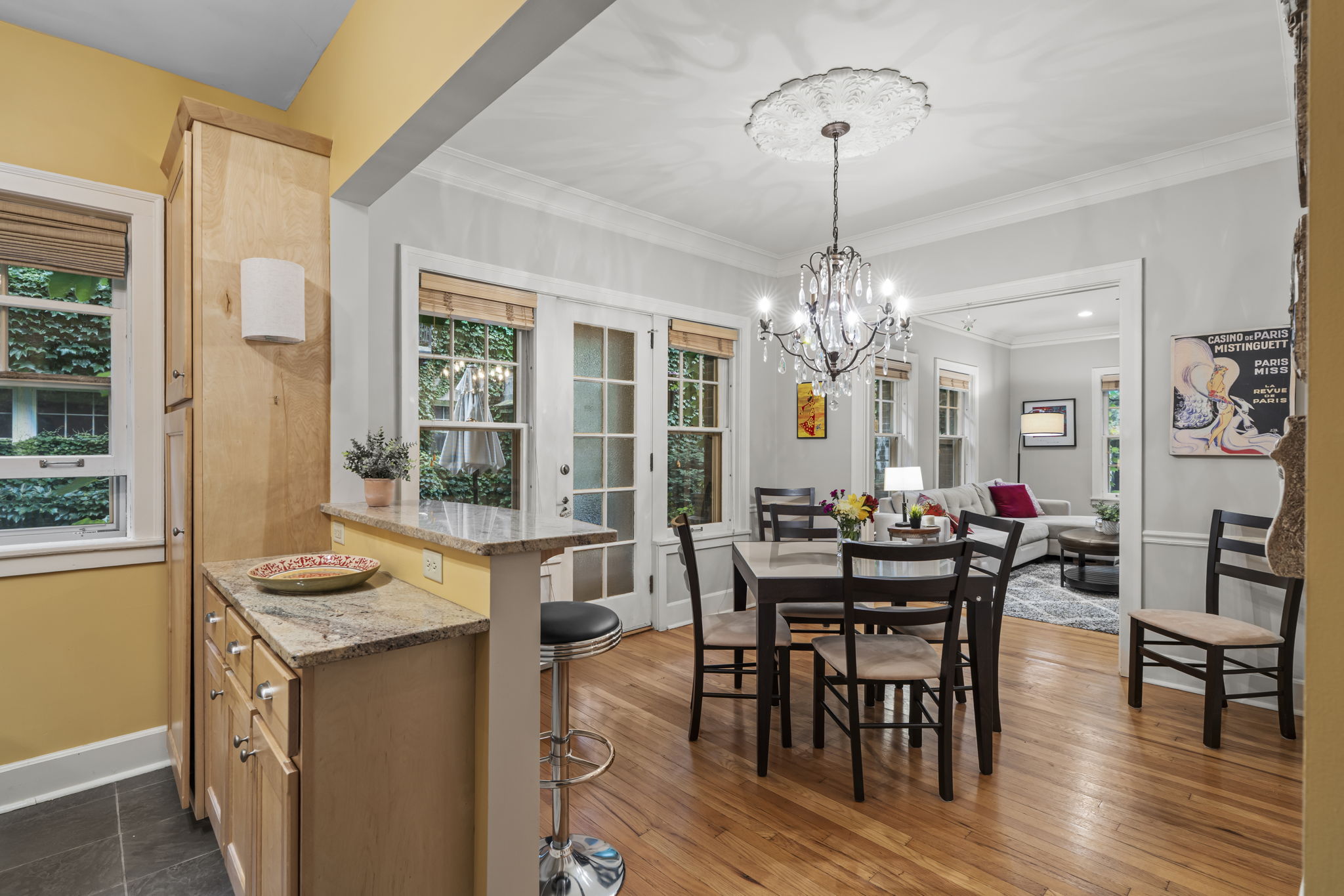 Dining room opens to the balcony