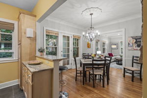 Dining room opens to the balcony