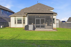  Photo 36