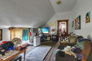  Photo 38