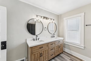 17th St NW-S0210-018.jpg