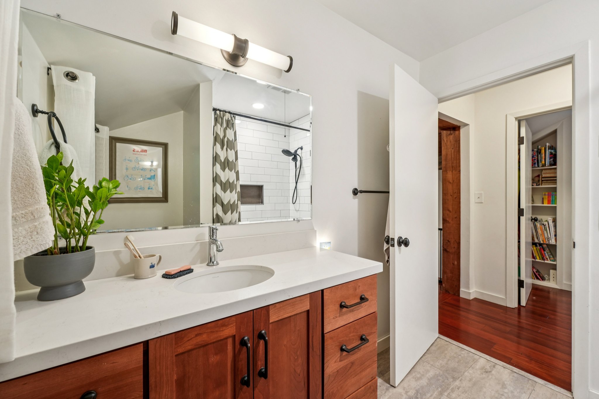 Blakewood Way-S3003-041.jpg