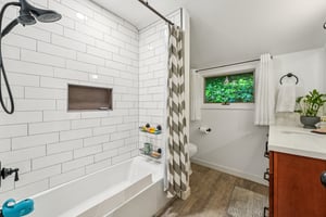 Blakewood Way-S3003-039.jpg