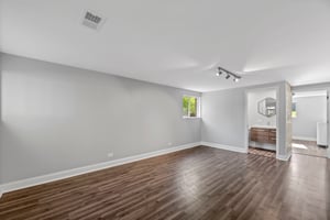 252 N Lombard Ave, Lombard, IL 60148, US Photo 17