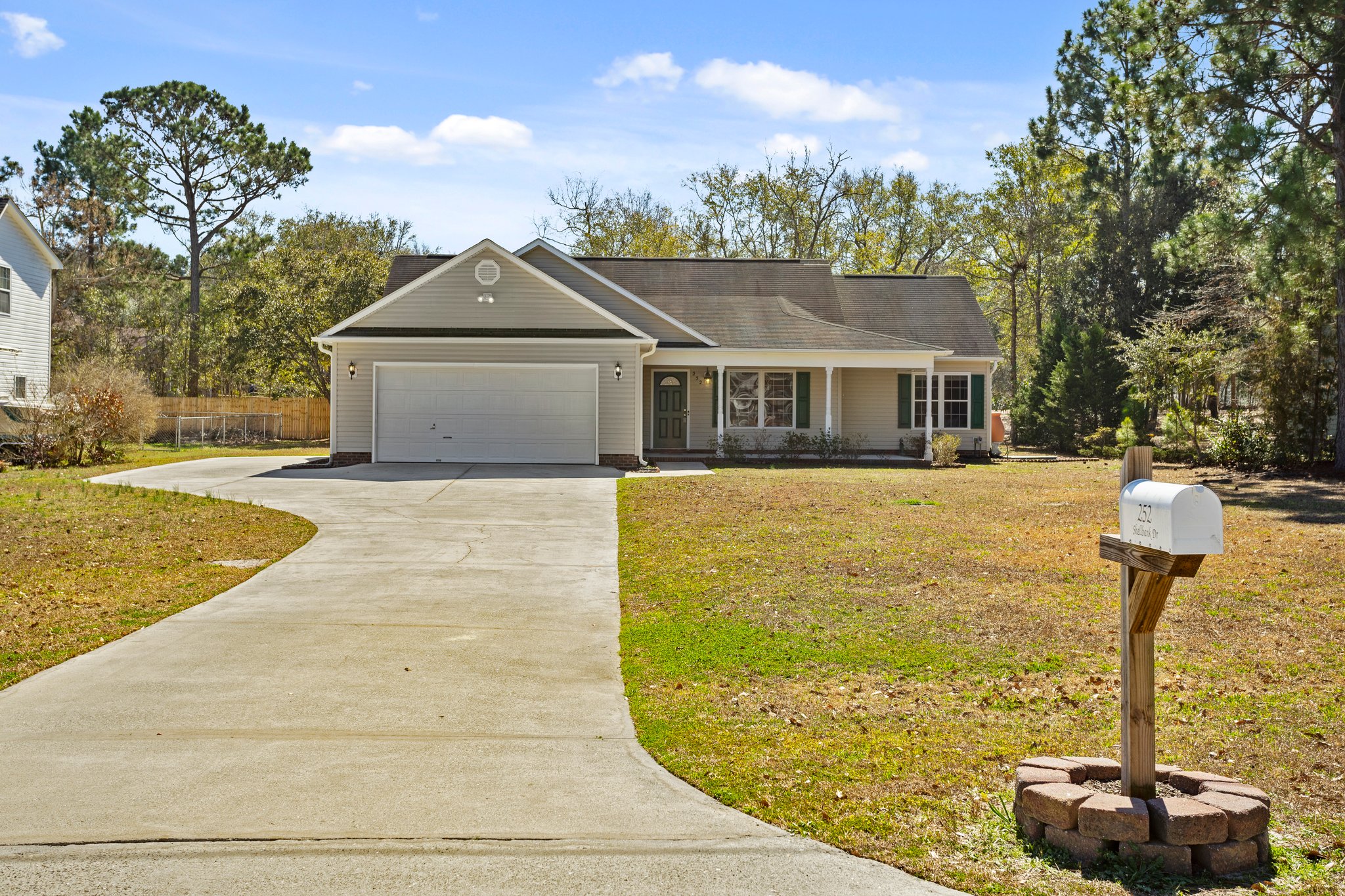 252 Shellbank Dr, Sneads Ferry, NC 28460, USA Photo 16