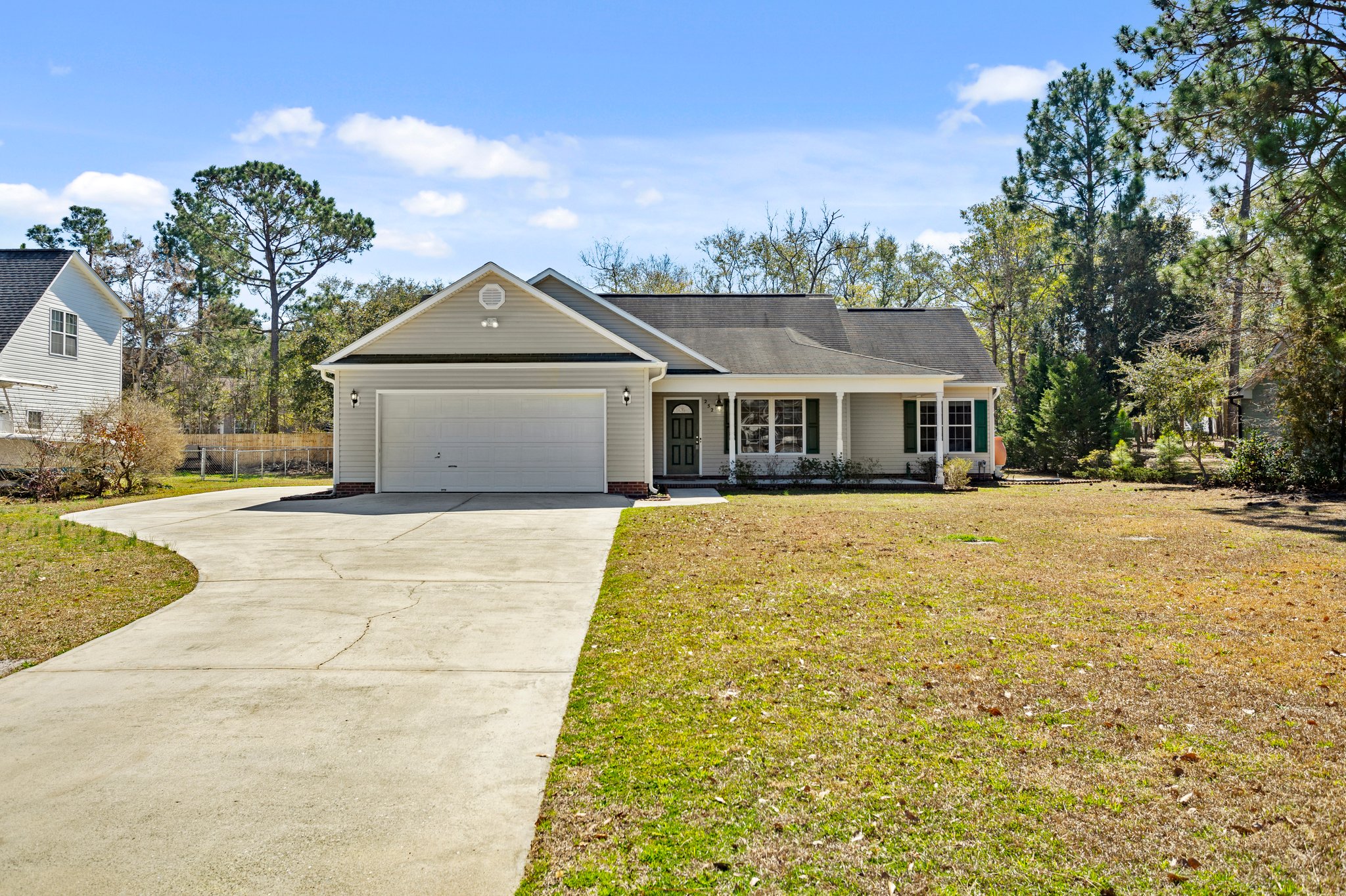 252 Shellbank Dr, Sneads Ferry, NC 28460, USA Photo 2