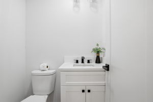  Photo 34