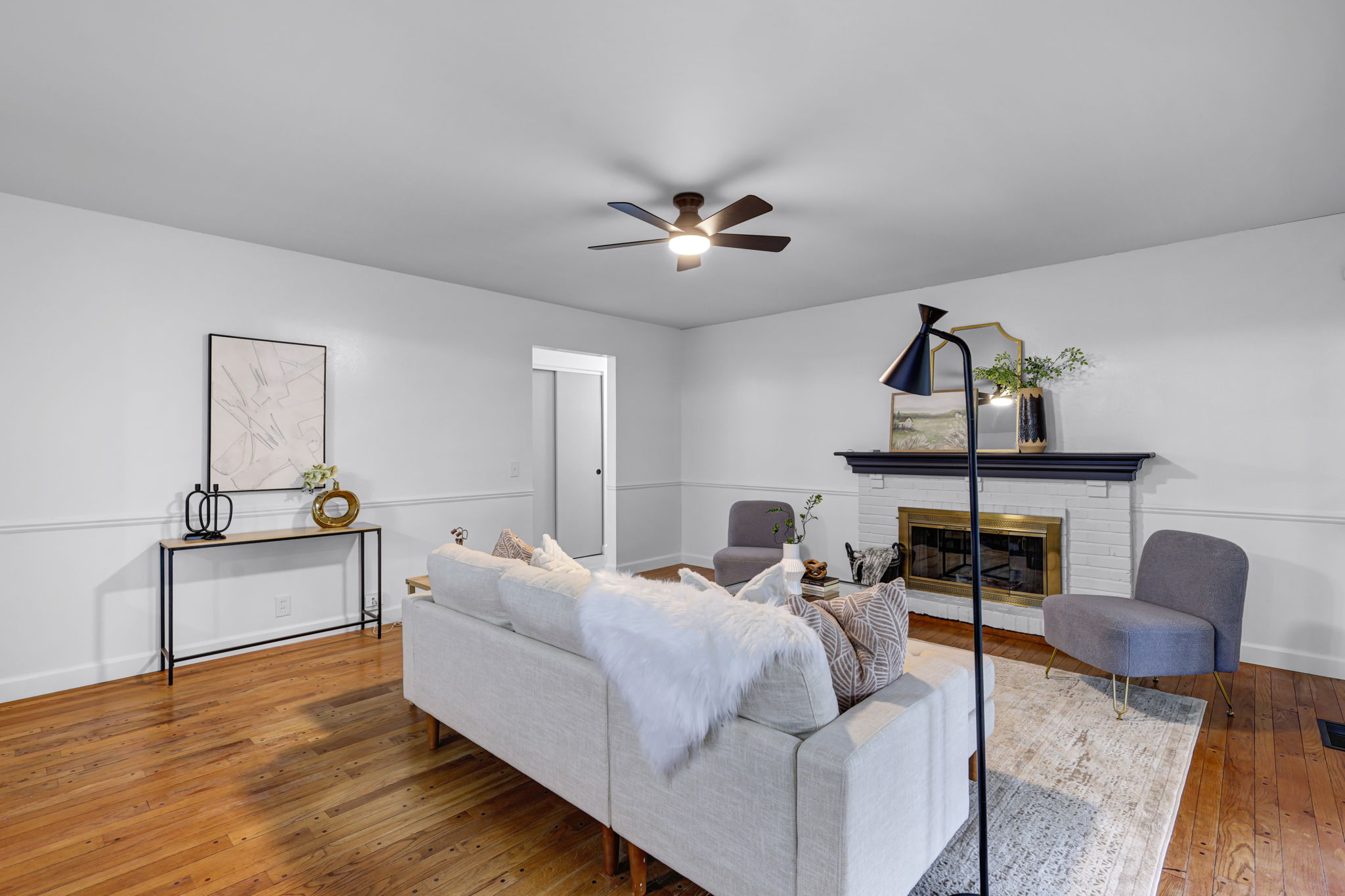 Family Room - fireplace