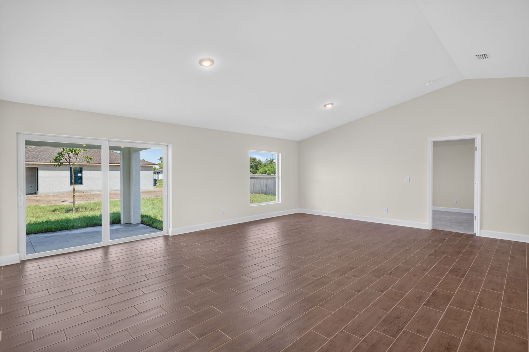 Living Room 2 of 5