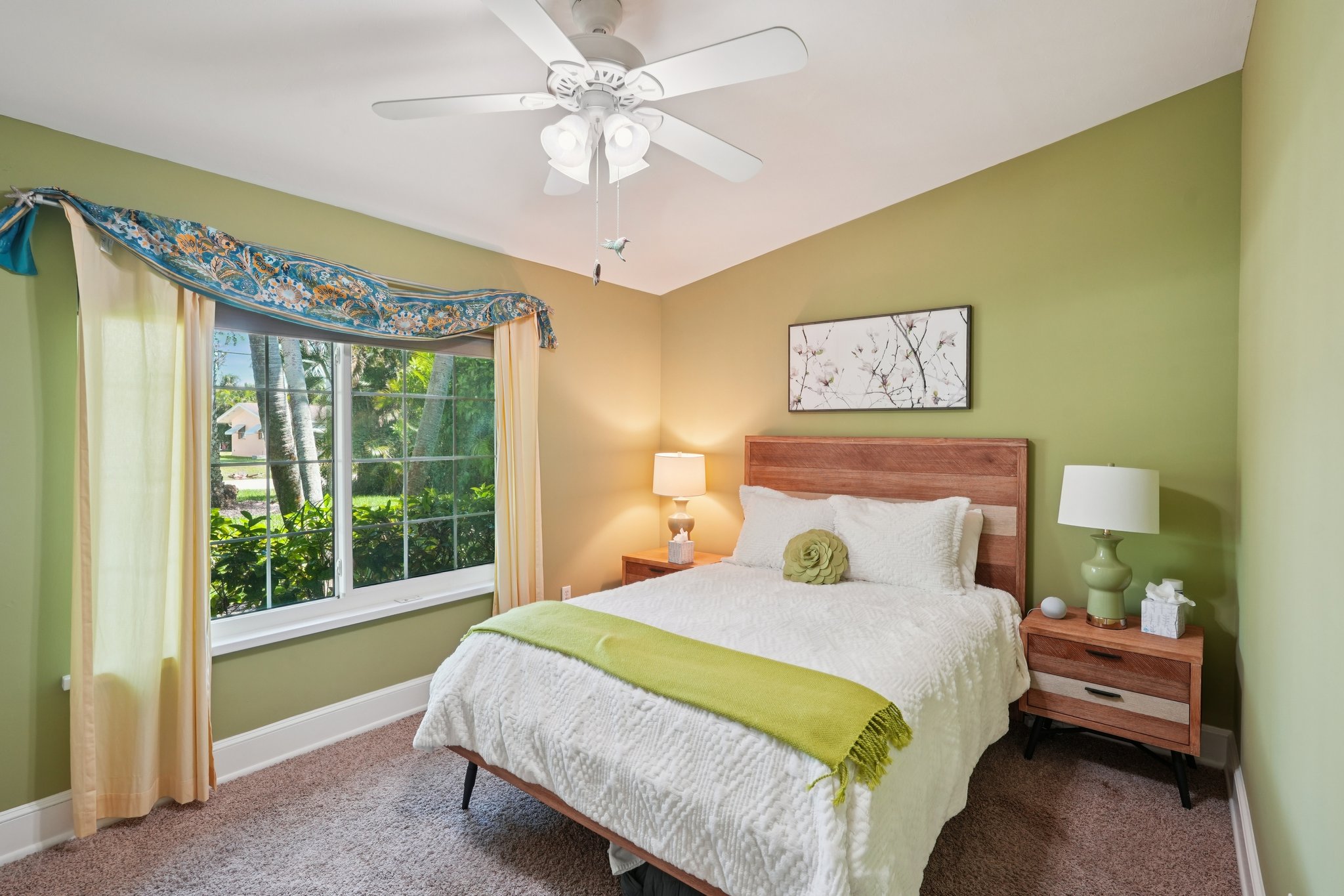 SE 20th Pl-S2103-025.jpg