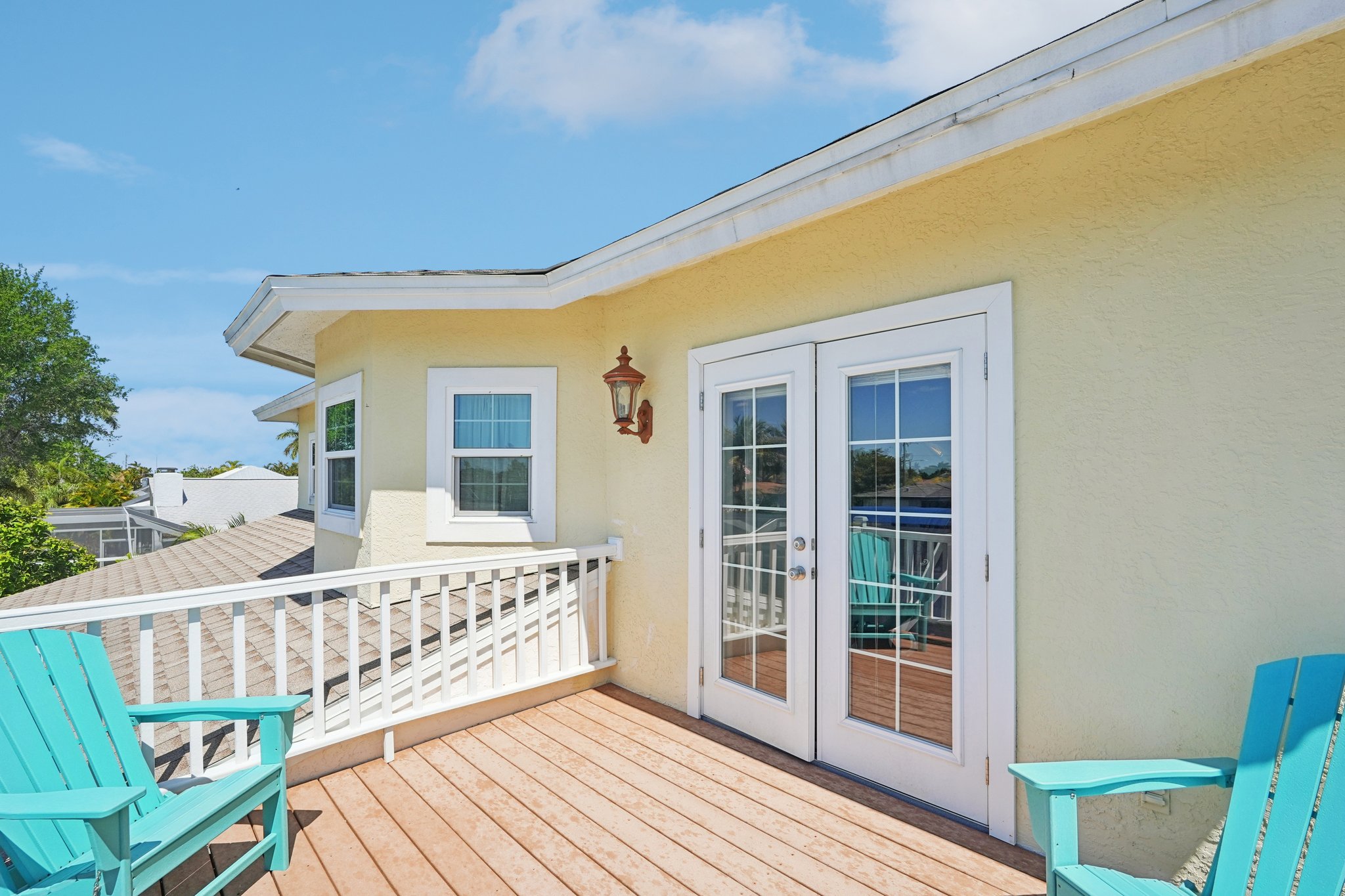 SE 20th Pl-S2103-040.jpg