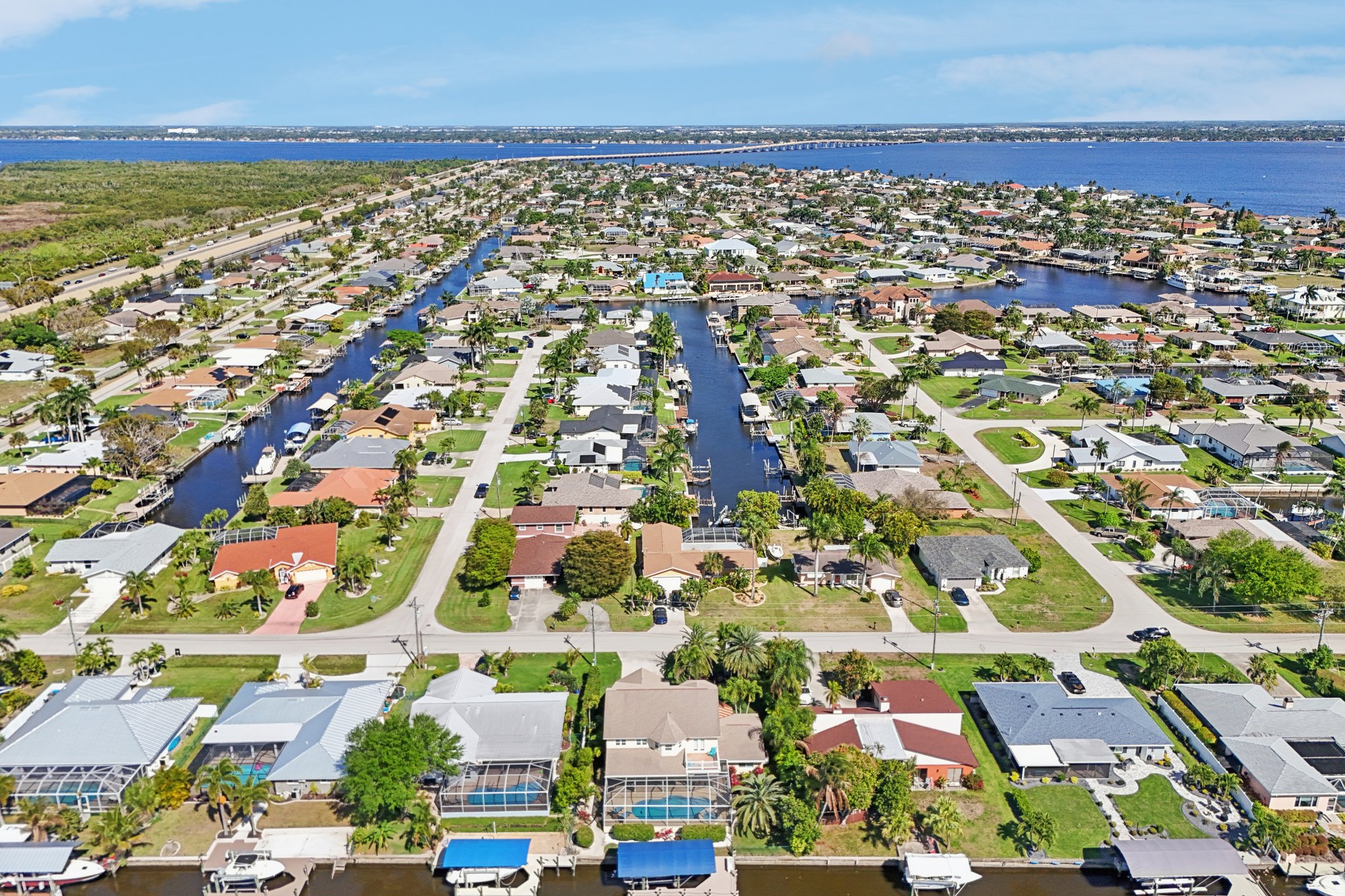 SE 20th Pl-S2103-054.jpg