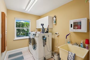 SE 20th Pl-S2103-021.jpg