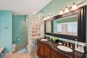 SE 20th Pl-S2103-036.jpg